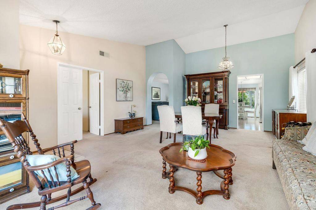 Encinitas, CA 92024,1064 Glen Arbor DR