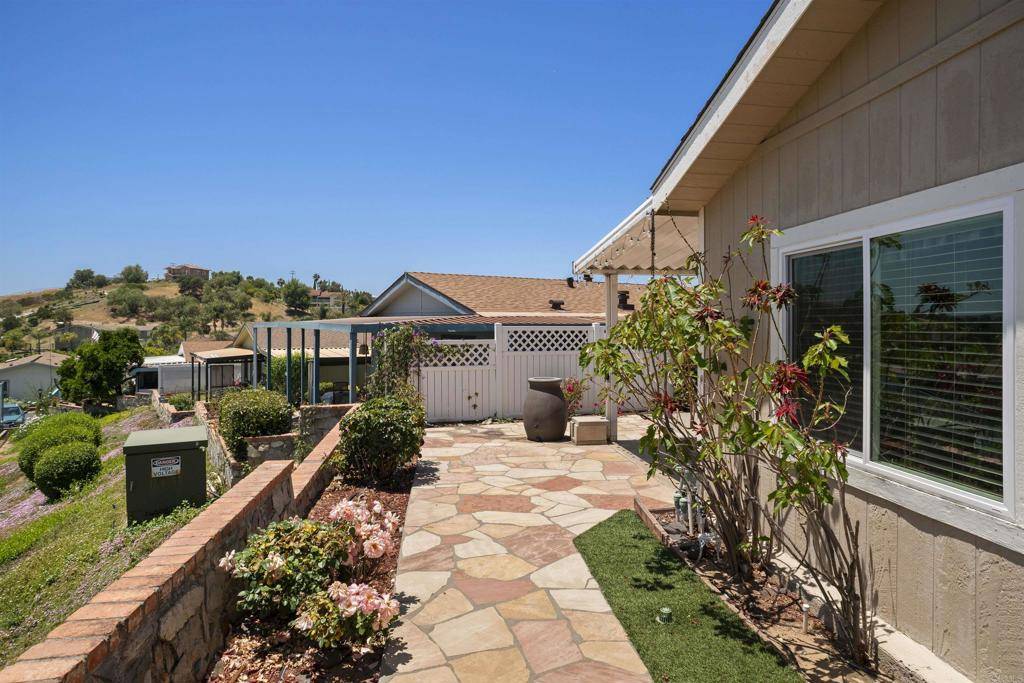 San Marcos, CA 92069,909 RICHLAND RD #115