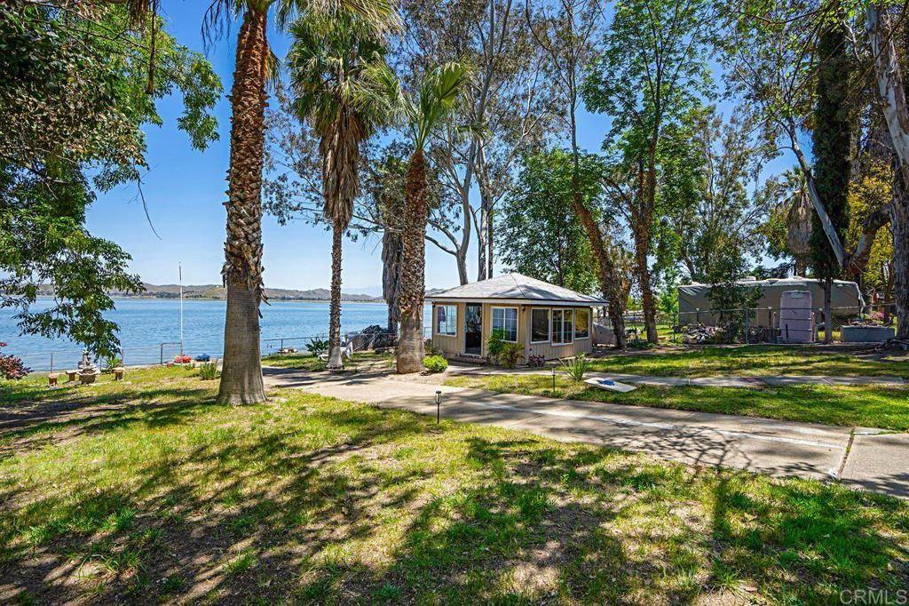 Lake Elsinore, CA 92530,17030 Grand AVE
