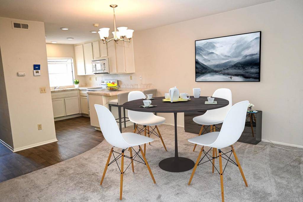 Carlsbad, CA 92009,3160 Arroyo Vista