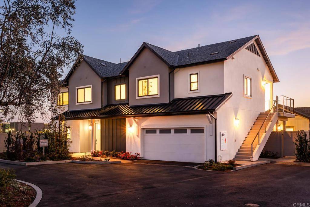 Carlsbad, CA 92008,3747 51 Adams ST