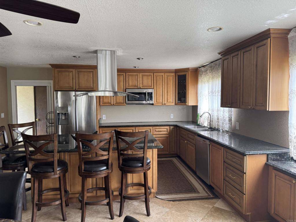Carlsbad, CA 92011,6591 Black Rail RD