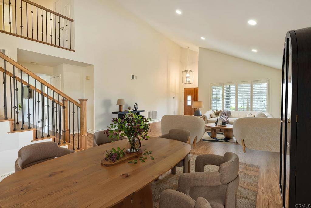 Encinitas, CA 92024,1592 Hawk View DR