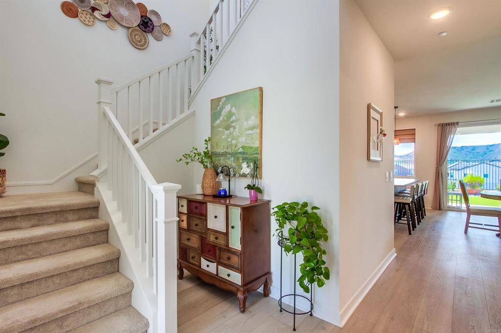 Fallbrook, CA 92028,35140 Bergamot
