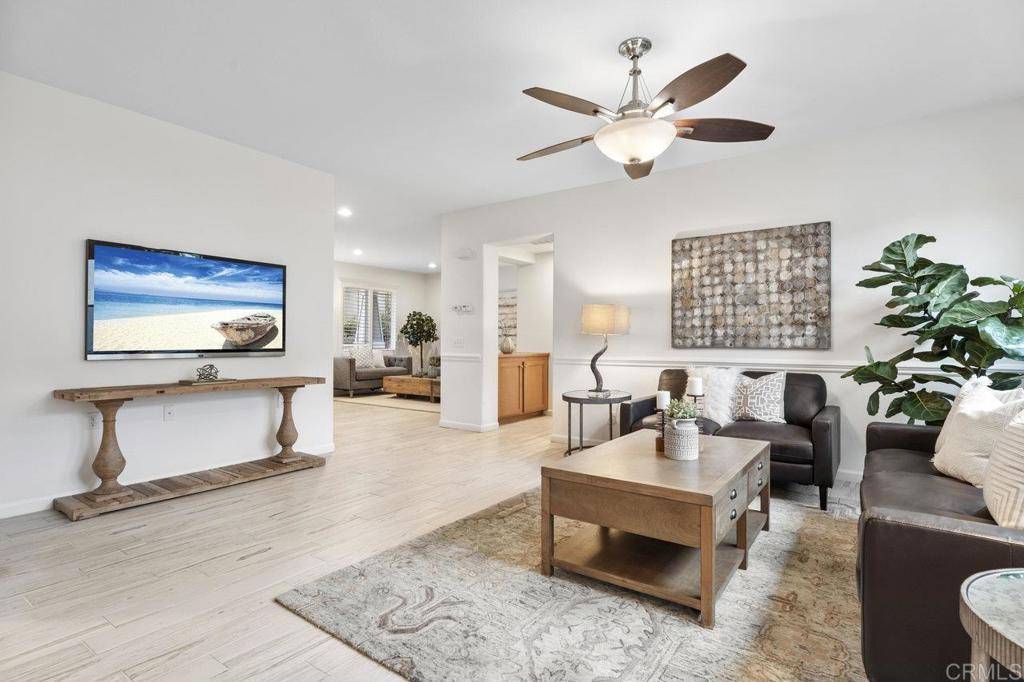 San Marcos, CA 92069,815 Avenida Abeja