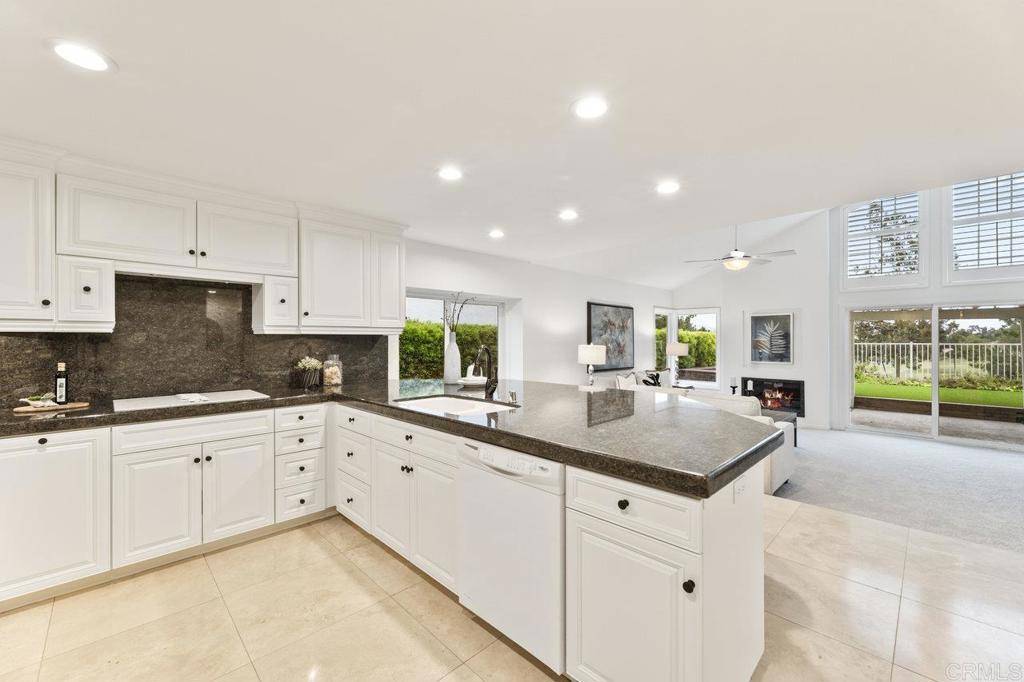 Vista, CA 92081,1219 Countrywood LN