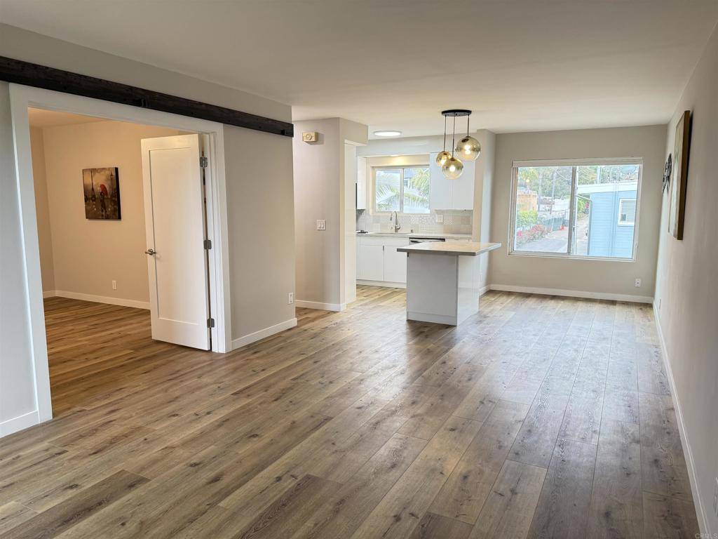 Del Mar, CA 92014,155 15Th ST #25