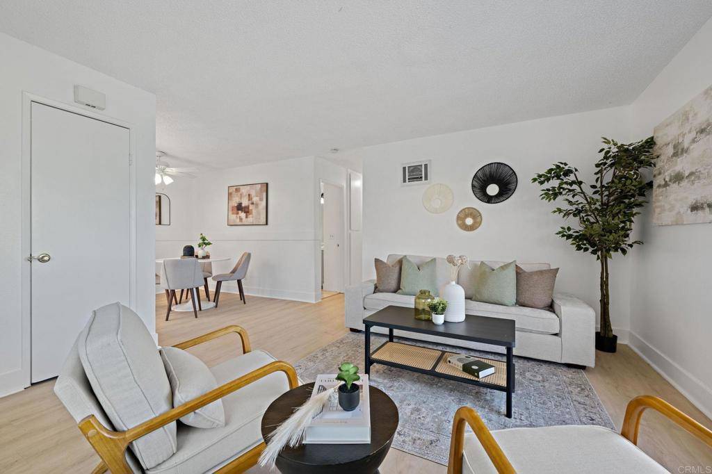 Oceanside, CA 92056,3408 Del Este WAY