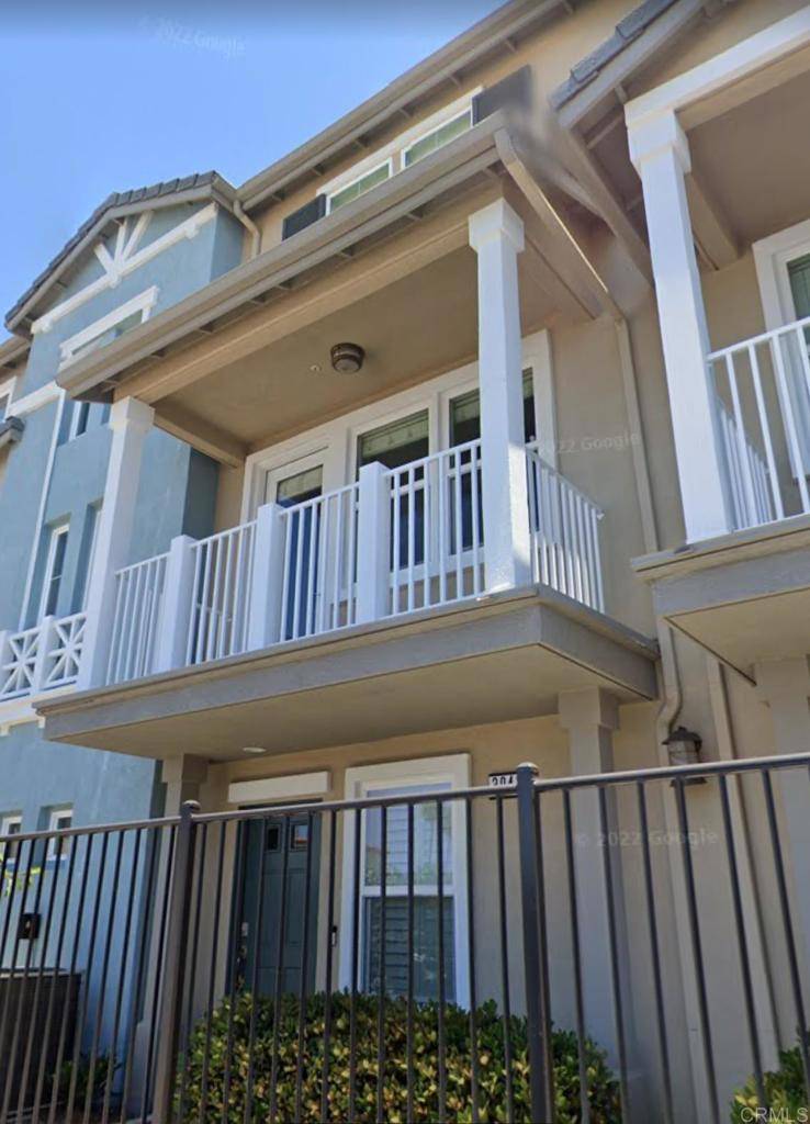 San Diego, CA 92117,3042 Beachwood Bluff Way