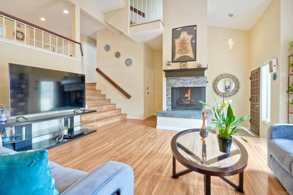 La Jolla, CA 92037,3304 Caminito Eastbluff #143