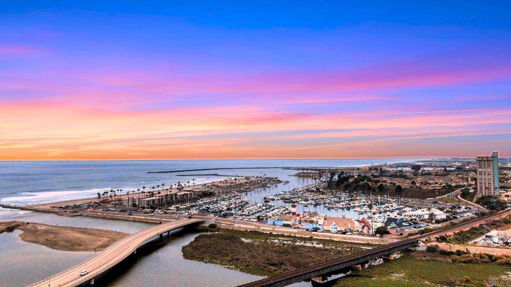 Oceanside, CA 92054,1019 Costa Pacifica WAY #1111