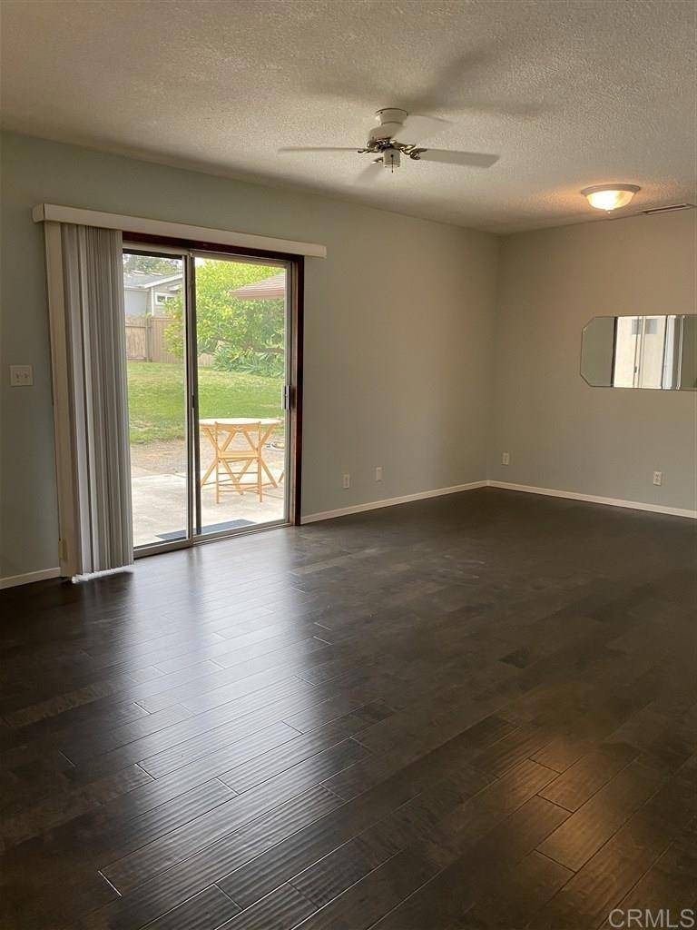 Solana Beach, CA 92075,526 Seabright Lane