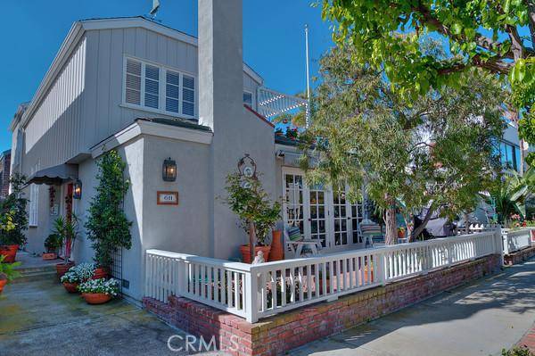 Newport Beach, CA 92661,611 W Bay