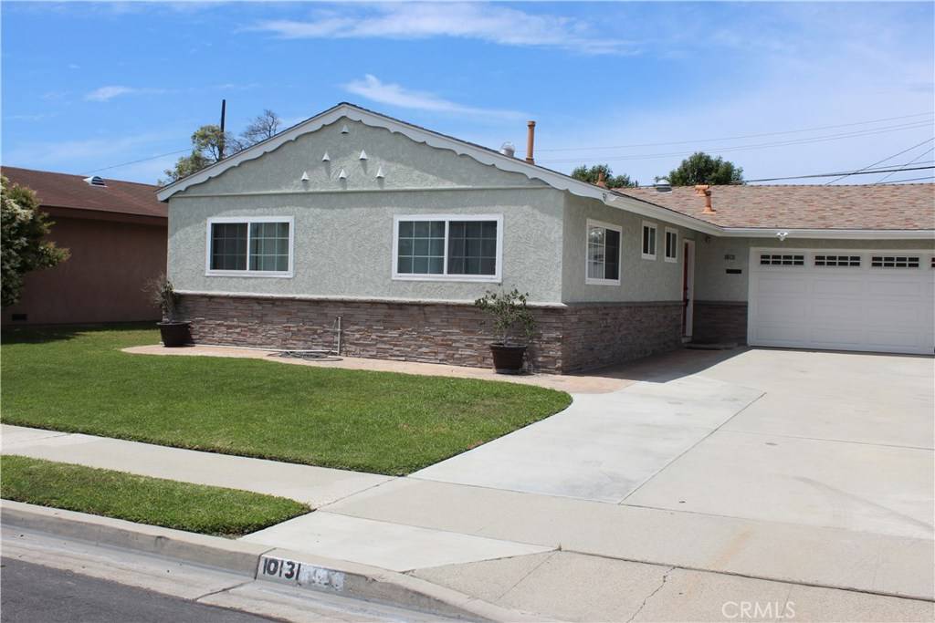 Buena Park, CA 90620,10131 Barbara CIR