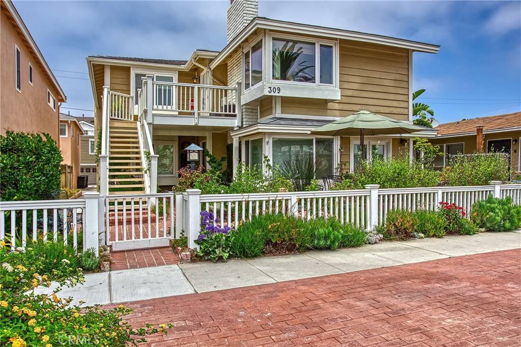 Corona Del Mar, CA 92625,309 MARGUERITE AVE #C