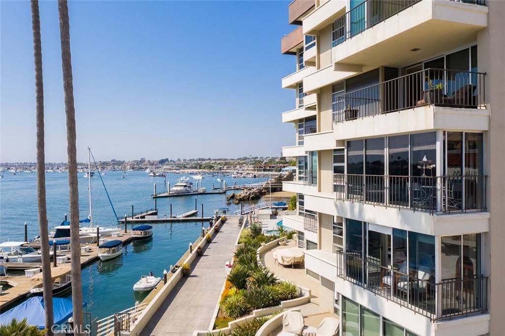 Corona Del Mar, CA 92625,2525 Ocean BLVD #3A