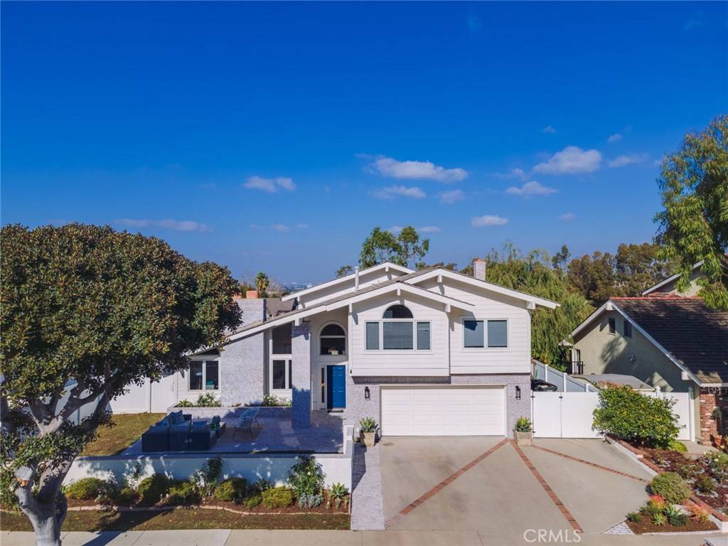 Newport Beach, CA 92660,2326 Port Aberdeen PL