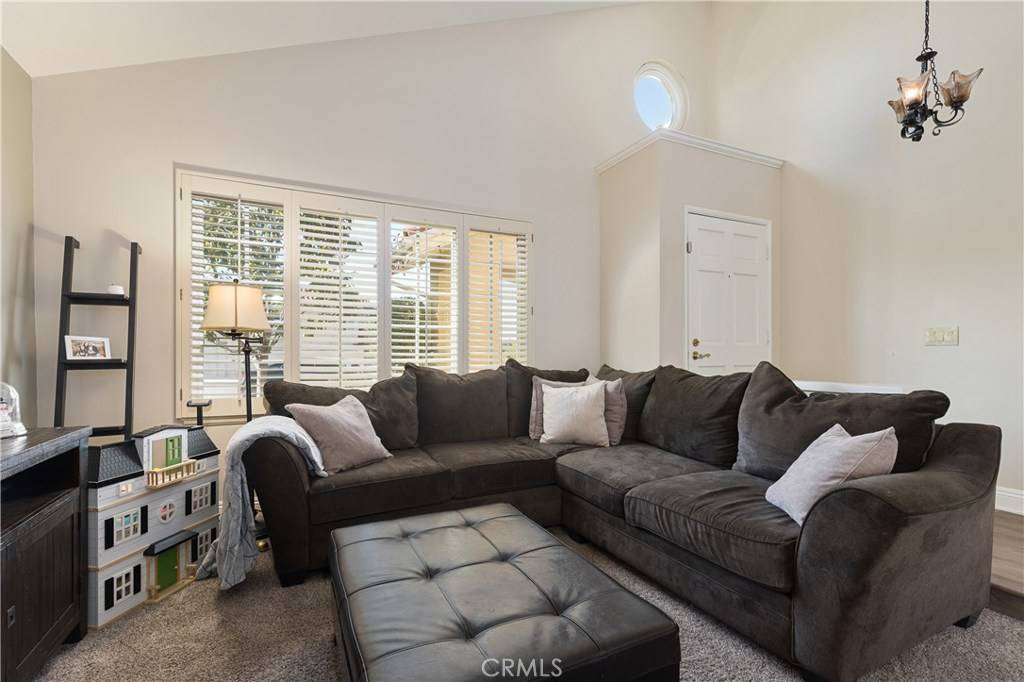 Rancho Santa Margarita, CA 92688,3 Via Honesto