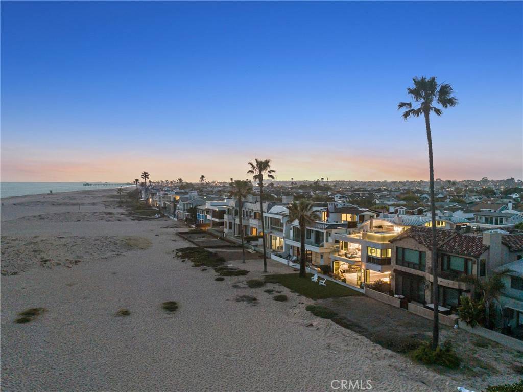 Newport Beach, CA 92661,2152 E Oceanfront