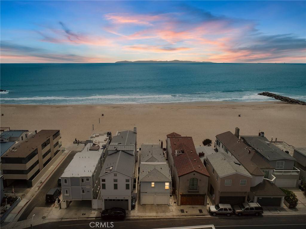 Newport Beach, CA 92663,3405 W Oceanfront