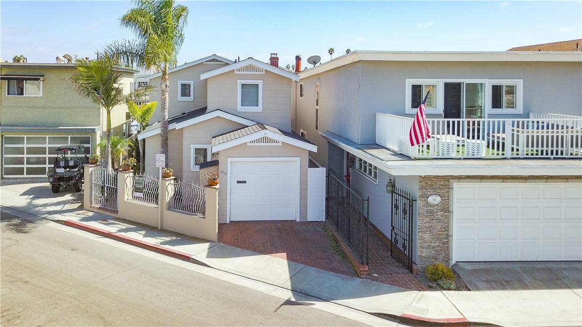 Newport Beach, CA 92663,3717 Channel PL