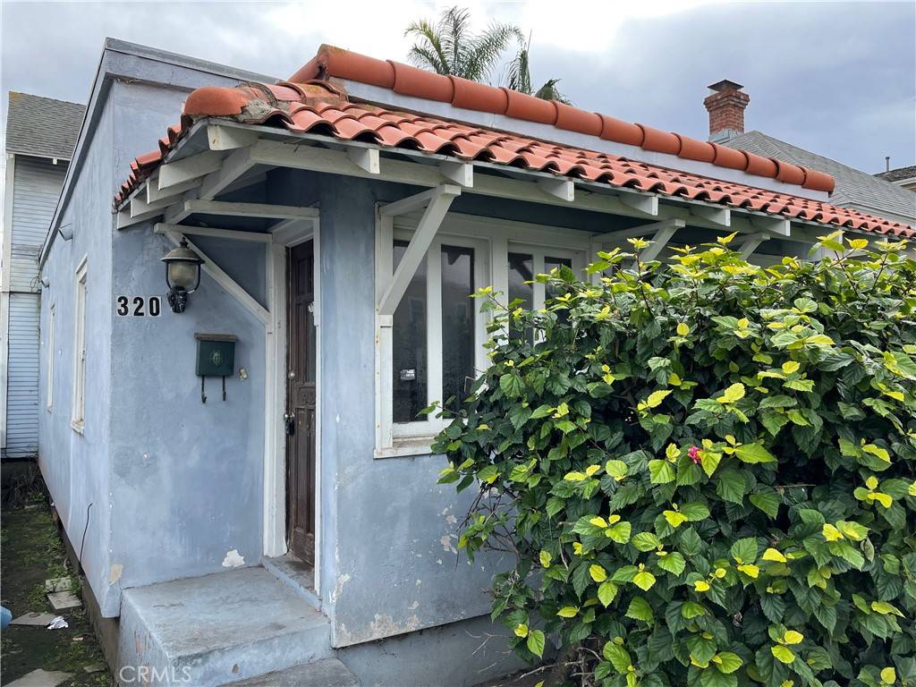 Huntington Beach, CA 92648,320 11th ST