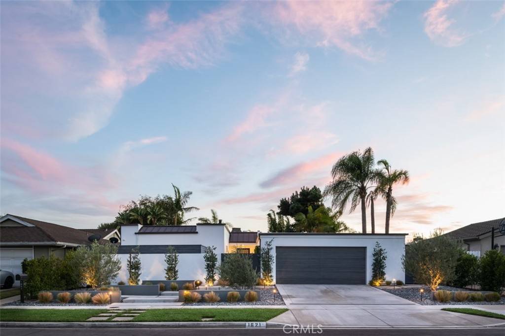 Newport Beach, CA 92660,1621 Kent LN