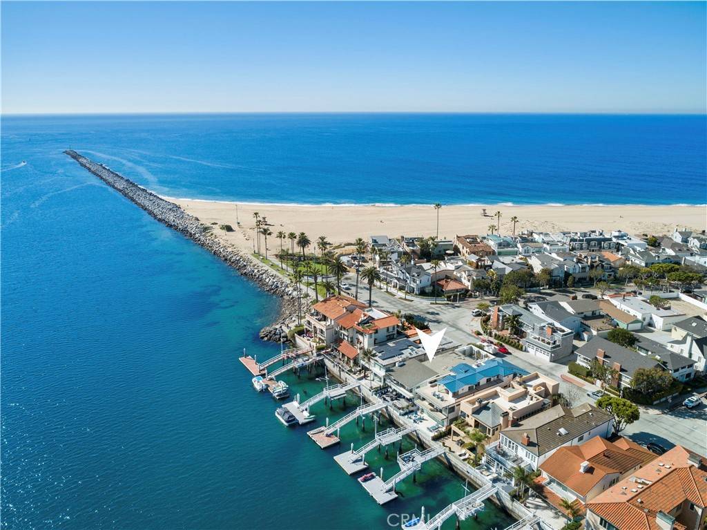 Newport Beach, CA 92661,2286 Channel RD