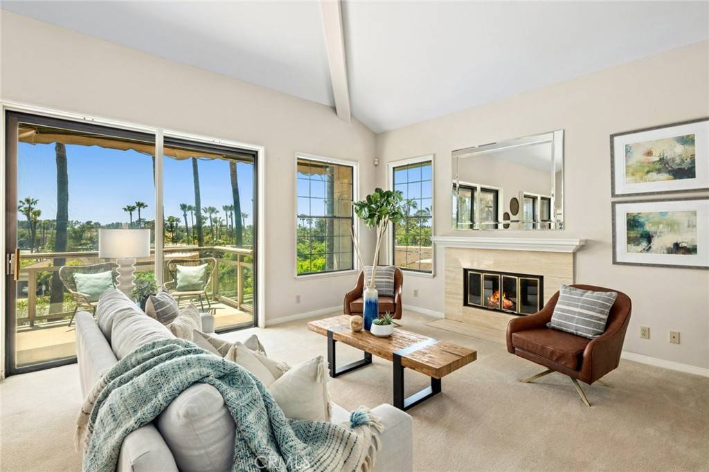 Newport Beach, CA 92660,25 Seabrook