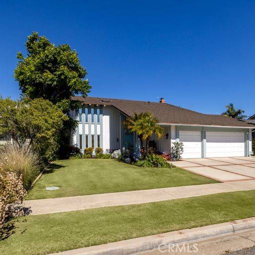 Costa Mesa, CA 92626,2784 Bluebird CIR