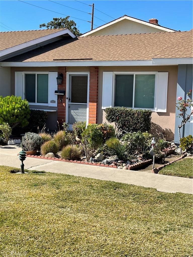 Huntington Beach, CA 92646,10222 Ascot CIR