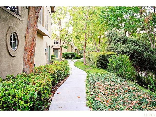 Aliso Viejo, CA 92656,50 Trillium PL