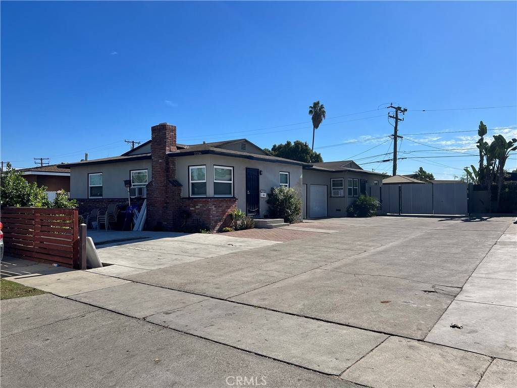 Santa Ana, CA 92706,2236 Judith LN