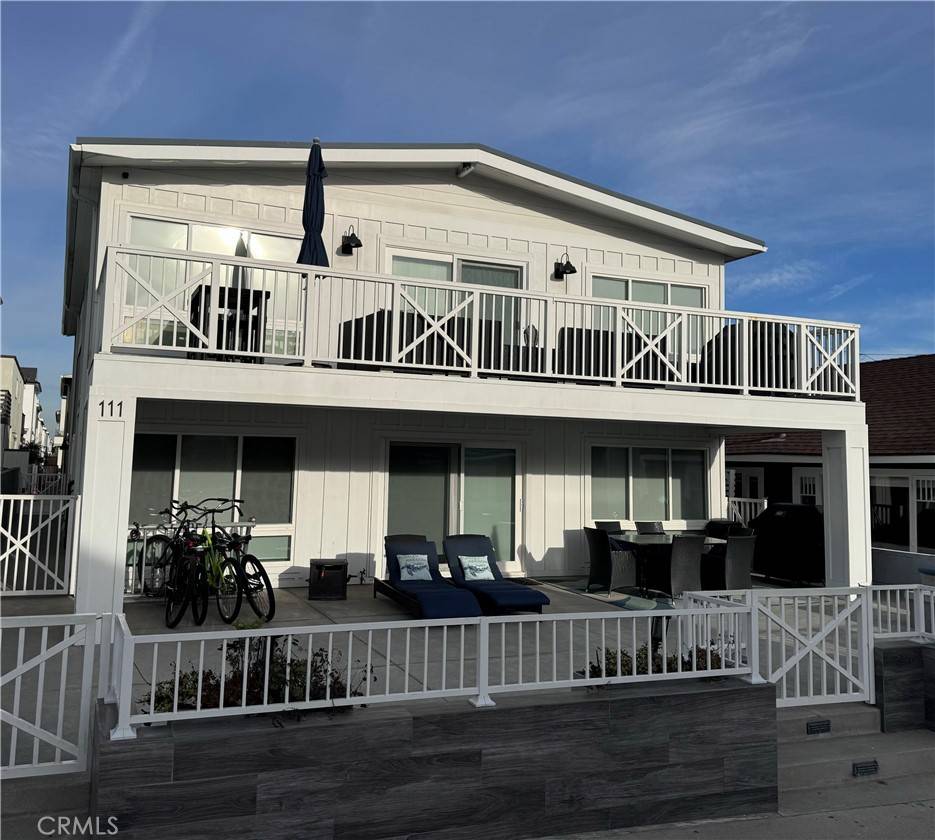 Newport Beach, CA 92663,111 38th ST