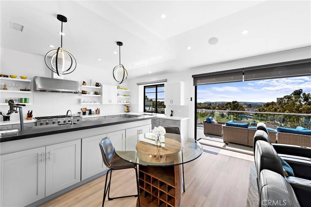 Newport Beach, CA 92660,17 Monaco