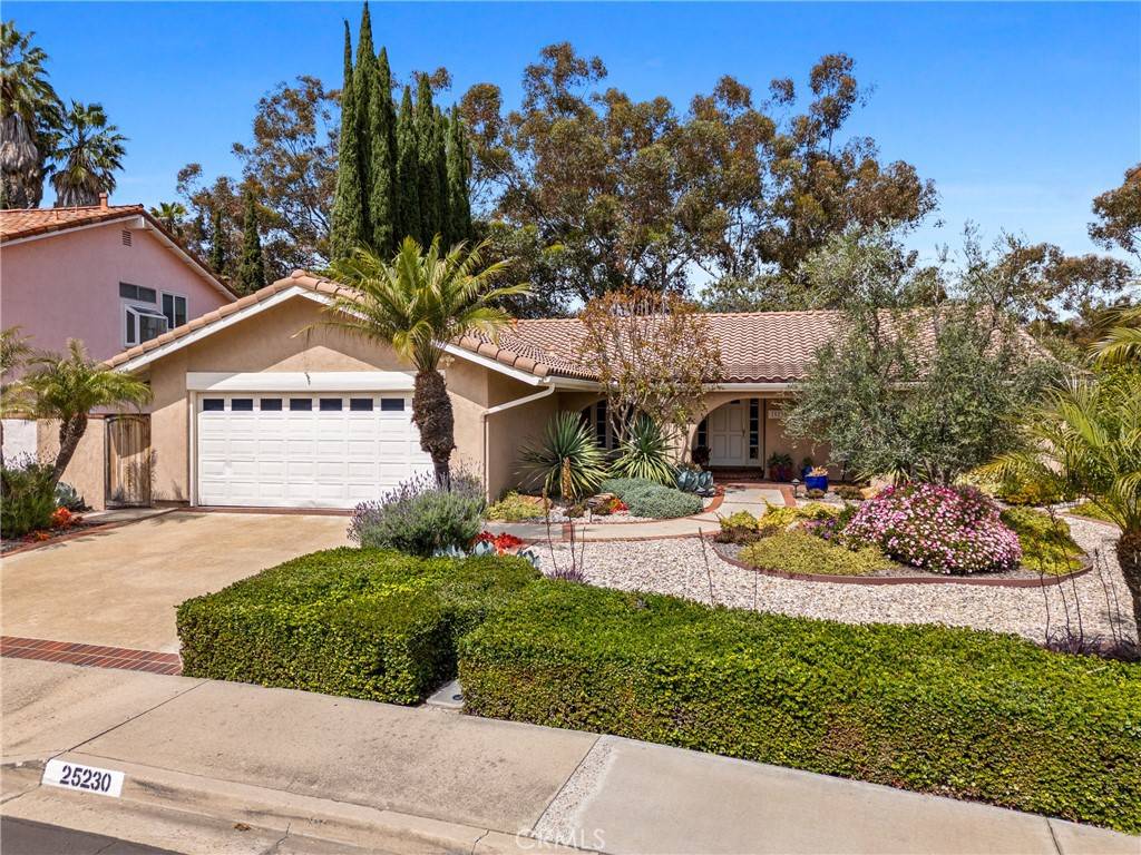 Mission Viejo, CA 92691,25230 Terreno DR