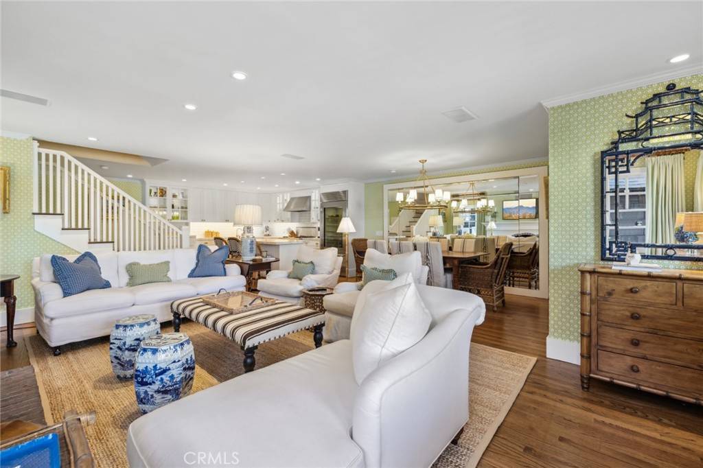 Newport Beach, 92662,312 RUBY AVENUE