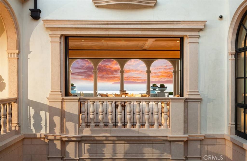 Newport Coast, CA 92657,6 Mystique