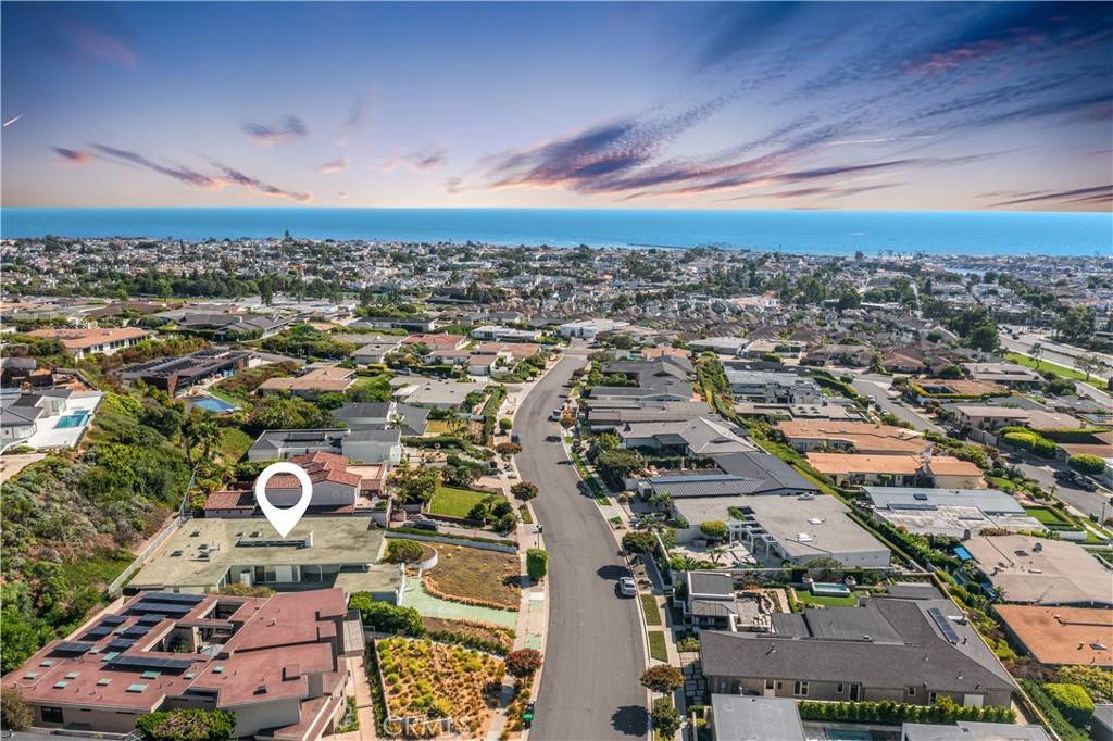 Corona Del Mar, CA 92625,1106 Goldenrod AVE