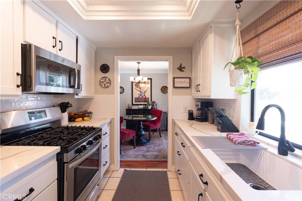 Aliso Viejo, CA 92656,7 Bramble LN