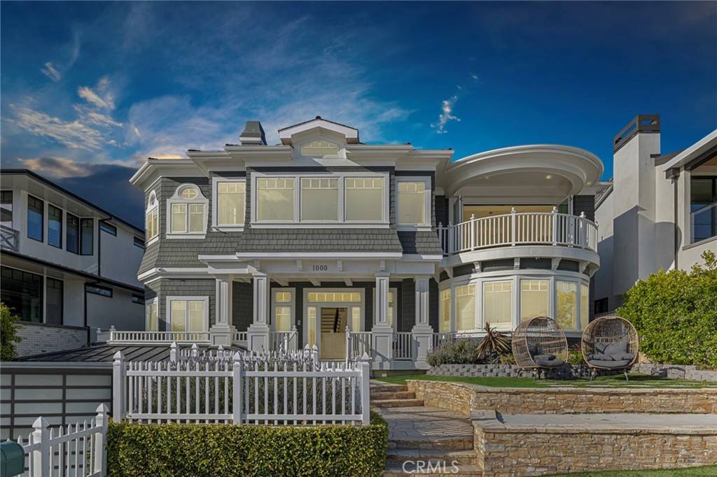 Newport Beach, CA 92663,1000 Kings RD