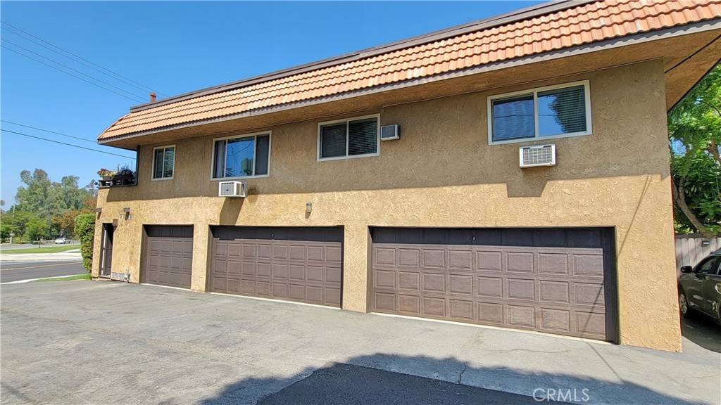 Yorba Linda, CA 92886,18006 Avolinda DR