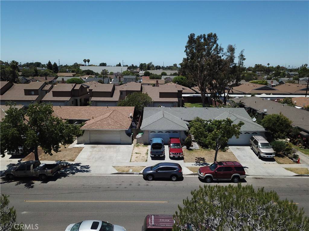 Costa Mesa, CA 92627,2177 Pomona AVE