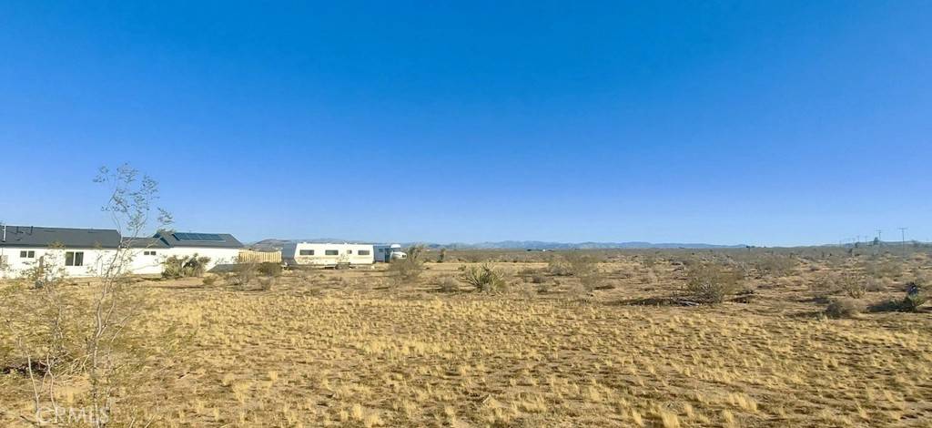 Landers, CA 92285,56133 Jesse RD