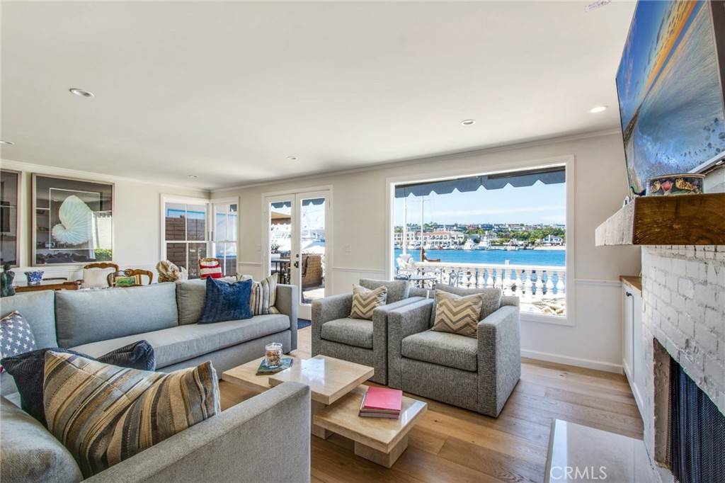 Newport Beach, CA 92663,650 Via Lido Nord