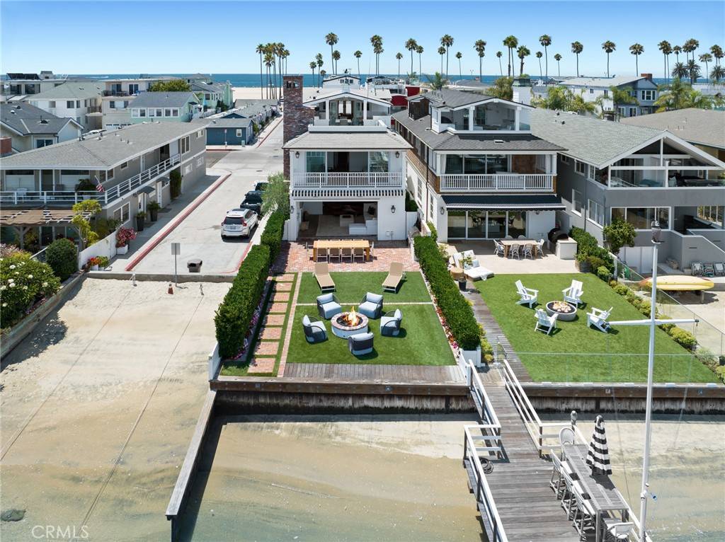 Newport Beach, CA 92661,930 E Balboa BLVD