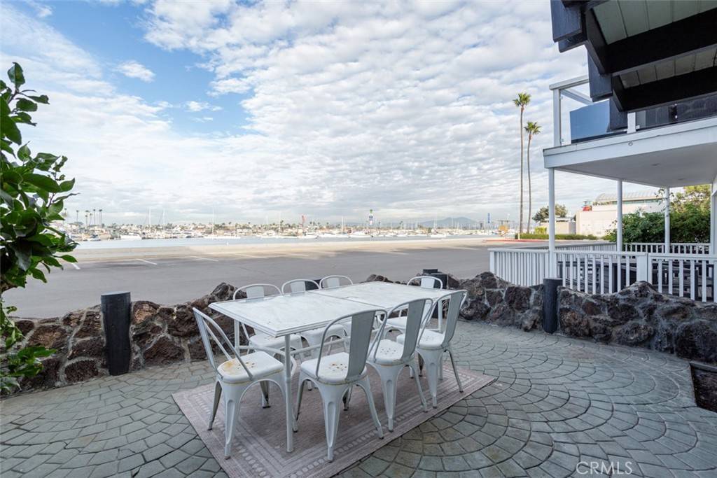 Newport Beach, CA 92663,1809 W Bay AVE