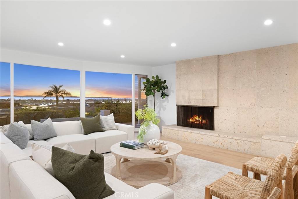 Corona Del Mar, CA 92625,1921 Sabrina