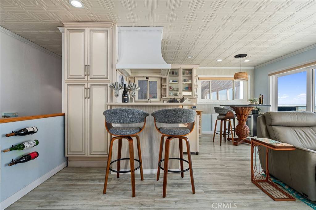 Surfside, CA 90743,30 A Surfside Avenue