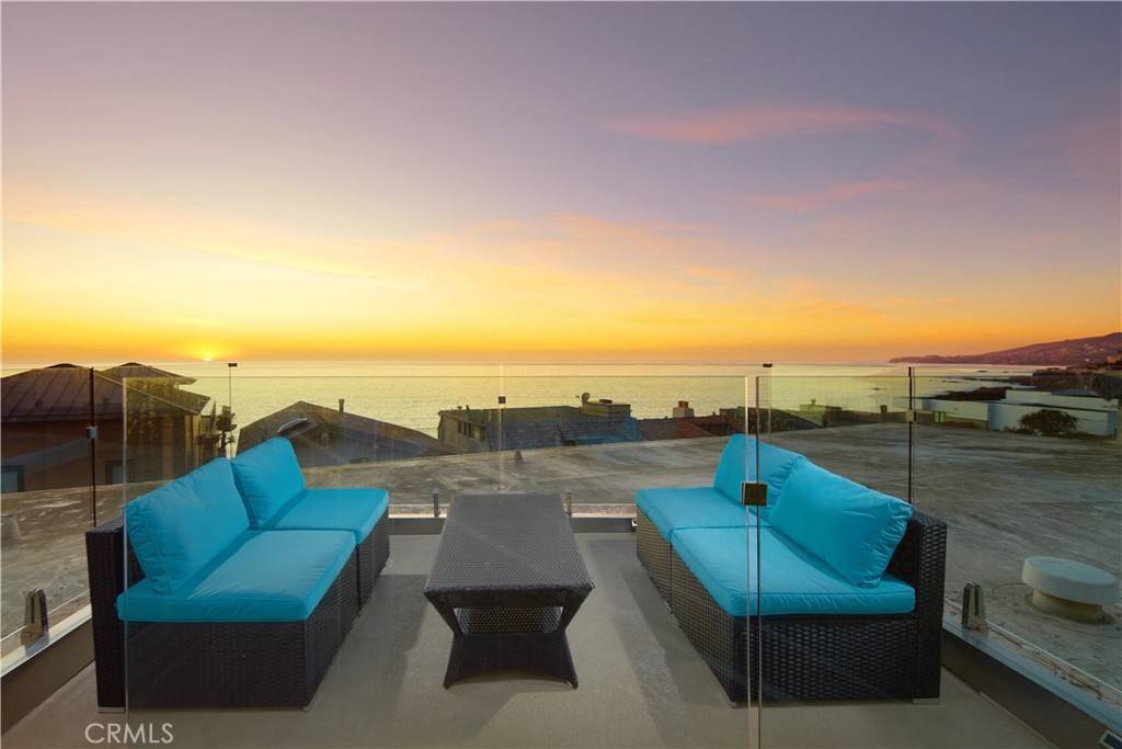 Laguna Beach, CA 92651,2680 Victoria DR
